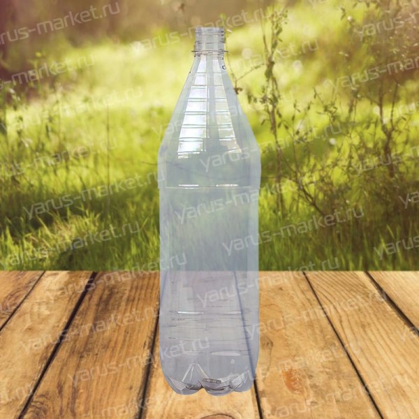 Полуторалитровая пластиковая бутылка с рифлением