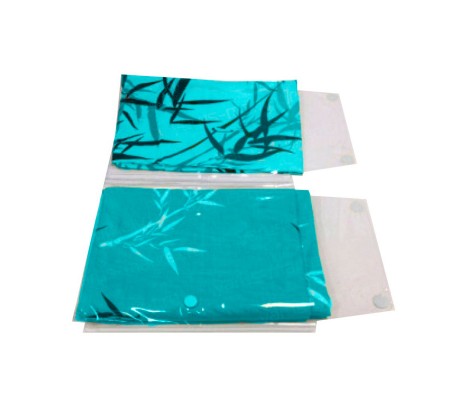 Прозрачный пакет-книжка из ПВХ со сварными швами и донной складкой для текстиля