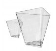 Прозрачная фуршетная форма треугольник для подачи холодных закусок 