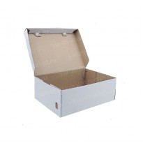 Белая картонная коробка для обуви
